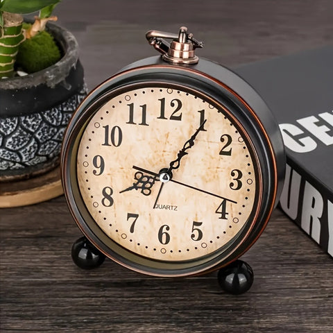 Retro Metallwecker mit stilvollem Uhrwerk – Klassisches Tischformat für Schlafzimmer oder Büro