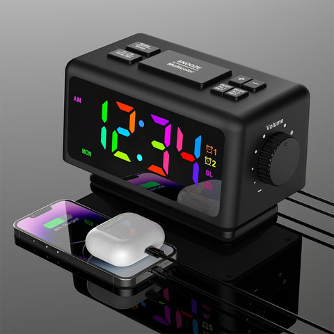 RGB Spiegelwecker mit LED-Display und Radiofunktion – Trendy Wecker für dein Zimmer