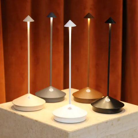 Wiederaufladbare Drahtlose LED Lampe – Wasserdicht & Dimmbare