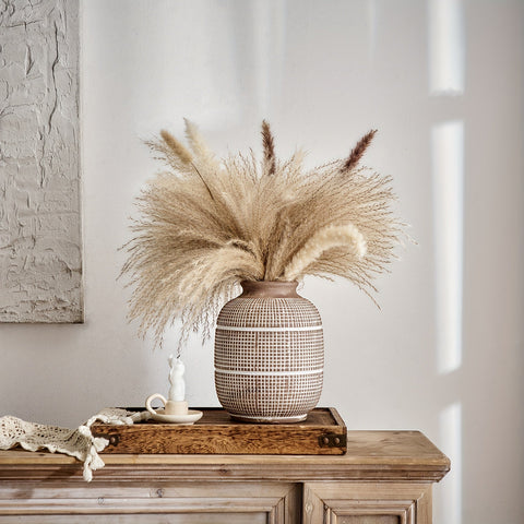 Rustikale Geometrische Vase - Natürliche Atmosphäre für Dein Interieur