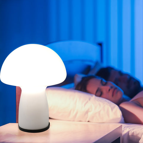 Verspielte Pilzlampe - Raffinierte Atmosphäre mit einem Retro-Twist