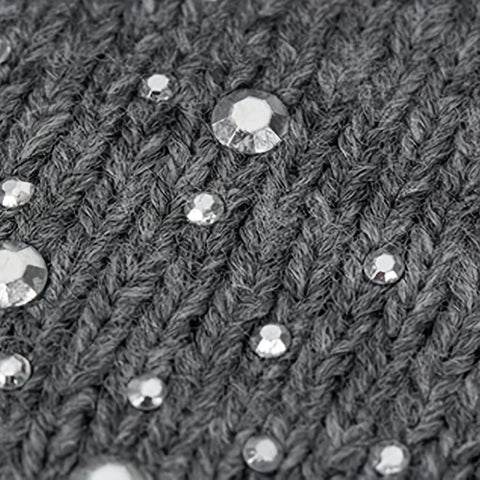 Lily Mädchen Pompon Mütze - Verspielt und Warm für die Wintermonate