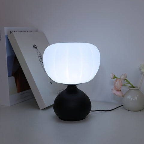 Luftige Balance Lampe - Moderne Atmosphäre für Deinen Raum