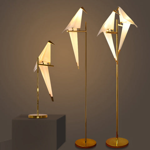 Origami Birdy Tischlampe – Stimmungsvolles Warmlicht und modernes Flügeldesign