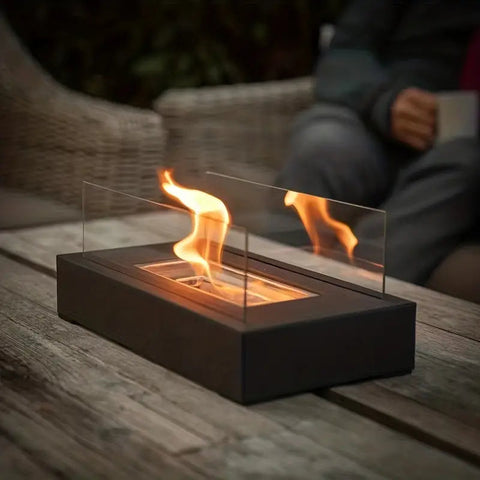 Serene Flame Luxe Feuerstelle – Schaffe Magische Abende mit Feuer und Stil