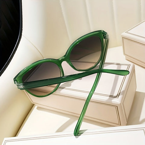 Luxe Cat-Eye Sonnenbrille für Damen – Übergroß und Stilvoll für Sonnige Tage