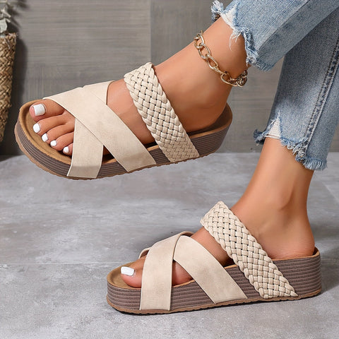Schicke Geflochtene Plattform Sandalen für Damen – Stilvoll und Komfortabel für Sommerliche Tage