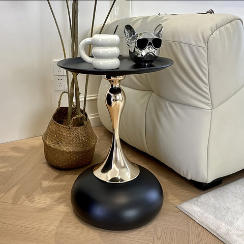 Ningqin Gold-Weißer Beistelltisch – Kompaktes und Elegantes Design