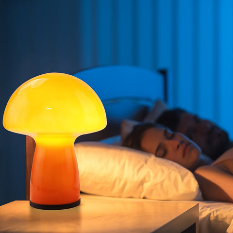 Verspielte Pilzlampe - Raffinierte Atmosphäre mit einem Retro-Twist