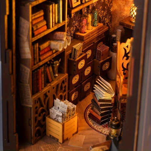 Magisches Bücherhaus – 3D Holzpuzzle für kreative Baumeister