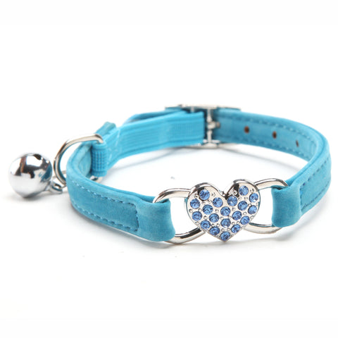 Funkelndes Herz Katzenhalsband – Fügen Sie einen luxuriösen Touch zum Look Ihrer Katze hinzu