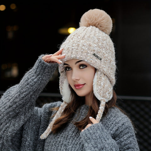Olivia Warme Wintermütze – Strickmütze mit Fleece und Ohrenklappen