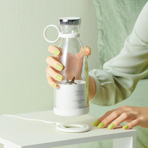 BlendPro - Kompakter & Tragbarer Smoothie Mixer
