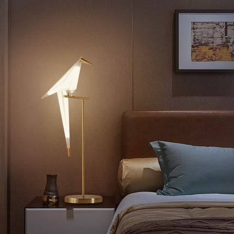 Origami Birdy Tischlampe – Stimmungsvolles Warmlicht und modernes Flügeldesign