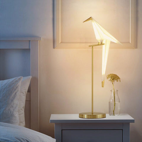 Origami Birdy Tischlampe – Stimmungsvolles Warmlicht und modernes Flügeldesign