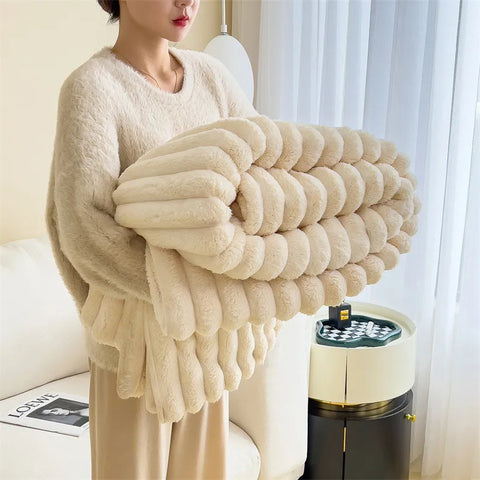 FluffyDreams Luxe Decke – Weich, Warm und Stilvoll