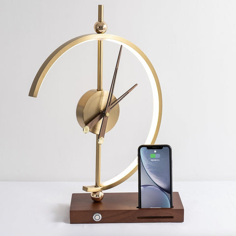 Nagoya Luxe Tischlampe – Künstlerische Beleuchtung mit zeitlosem Design