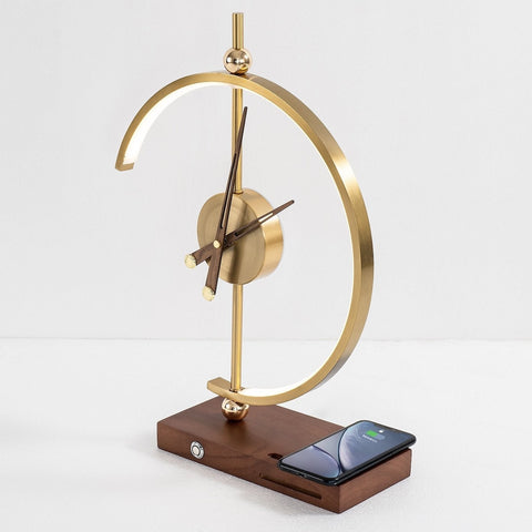 Nagoya Luxe Tischlampe – Künstlerische Beleuchtung mit zeitlosem Design