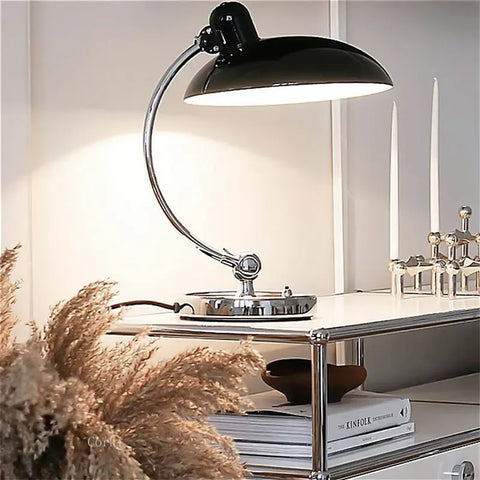Retro Eleganz Tischlampe - Schaffe eine Gemütliche Atmosphäre