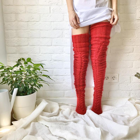 Trendige Over-the-Knee Socken - Bequeme Socken für den Winter