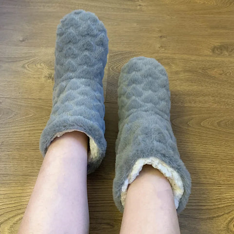 Anna Knusse Hausschuhe für Damen - Warm und Komfortabel