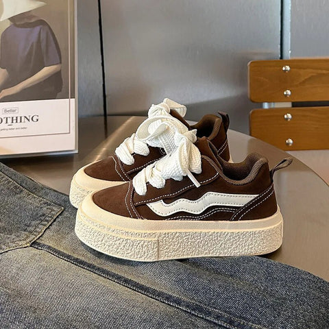 Verspielte Kinder Sneakers - Komfort und Stil bei jedem Schritt