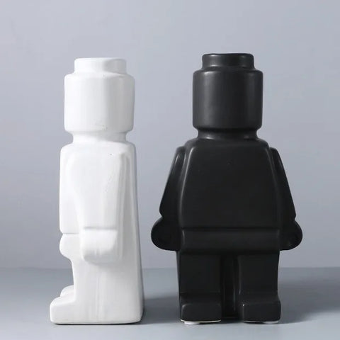 Kreative Robotervase - Verspielte Dekoration für Zuhause