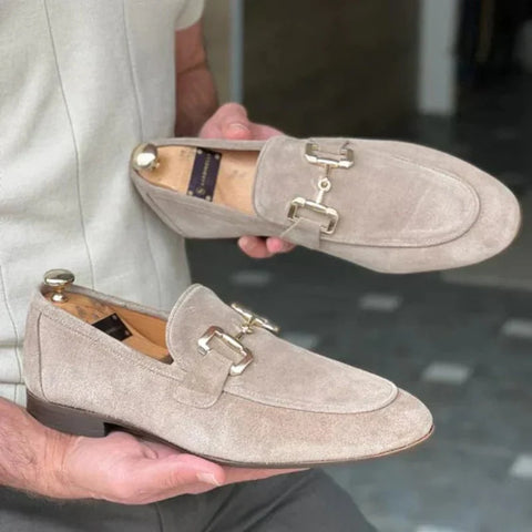 Nero - Wildleder Slipper mit Metallverschluss