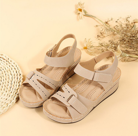 Bequeme Schicke Sandalen - Stilvoll und Funktional