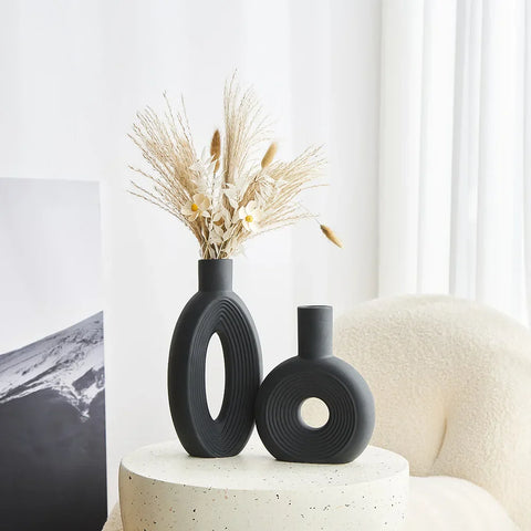 Moderne Skulpturale Vasen - Elegant und Minimalistisch