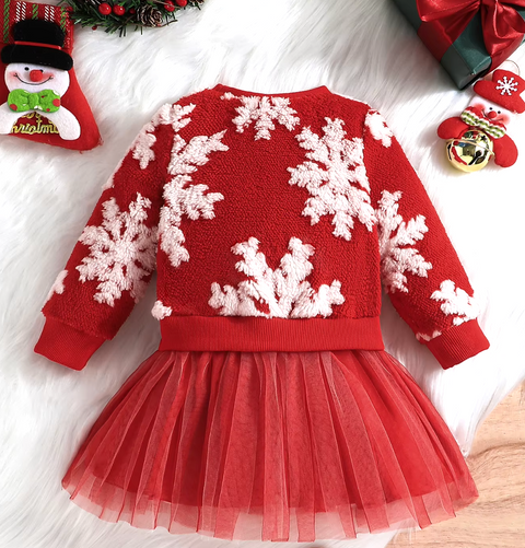 Annas Festkleid - Warmes und Süßes Winteroutfit