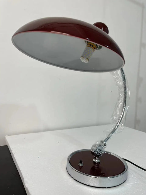 Retro Eleganz Tischlampe - Schaffe eine Gemütliche Atmosphäre