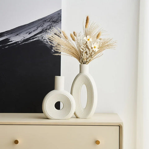 Moderne Skulpturale Vasen - Elegant und Minimalistisch