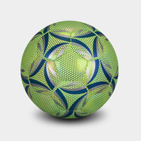 GlowKick Fußball - Reflektierend & Nachhaltig