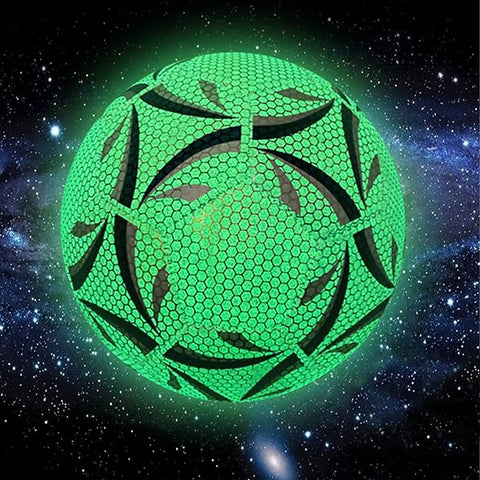 GlowKick Fußball - Reflektierend & Nachhaltig