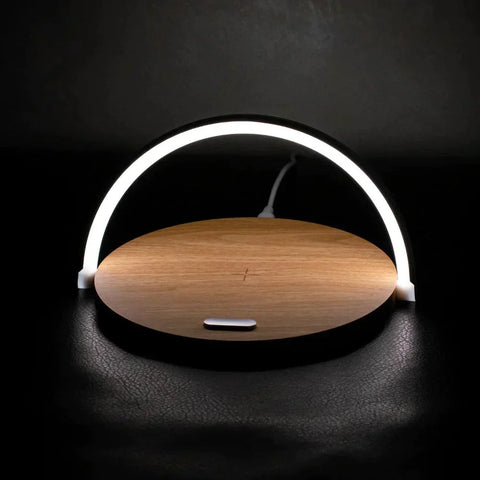Drahtlose Lade-Lampe - Stilvolle Beleuchtung und Laden in Einem