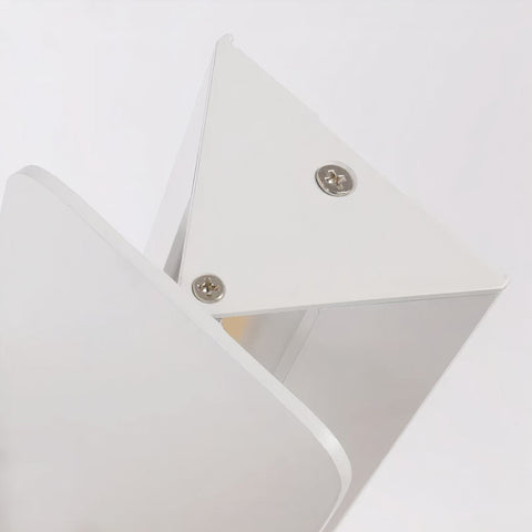 FlexiGlow Moderne Weiße Wandlampe – Verstellbarer Klappmechanismus für Perfekte Lichtverteilung