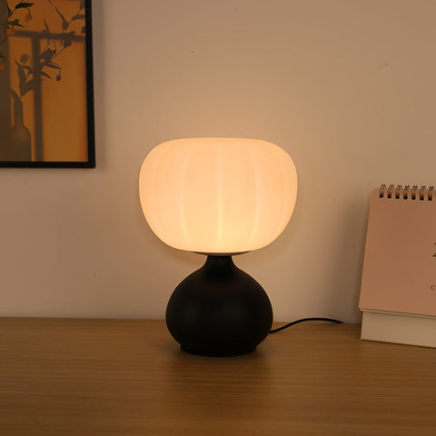 Luftige Balance Lampe - Moderne Atmosphäre für Deinen Raum