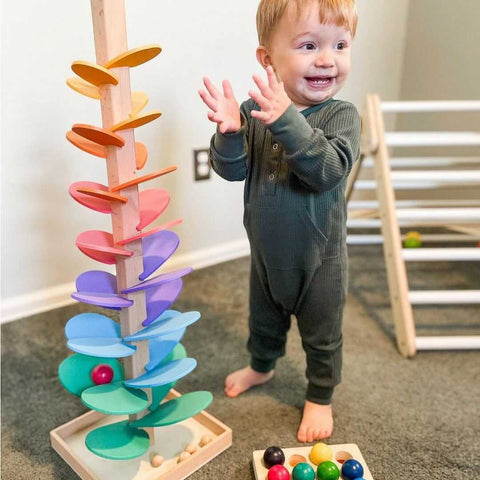 Regenbogen Holzbaum Spielzeug – Lehrreicher und natürlicher Spielspaß