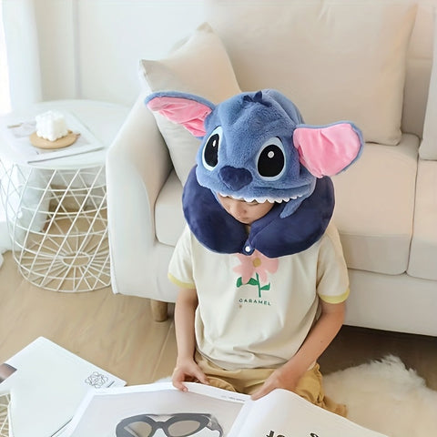 Plüsch Stitch Reisnackkissen mit Kapuze - Komfortables U-förmiges Kissen mit Ohrenschützern