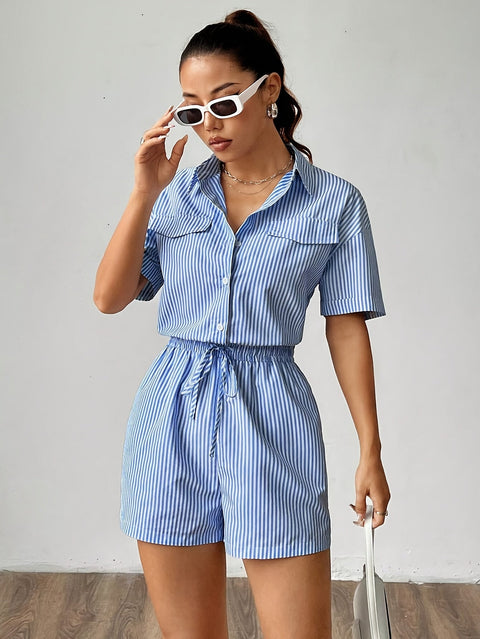 Gestreifter Polyester-Jumpsuit für Damen – Kurze Ärmel und Kragen für Sommeroutfits