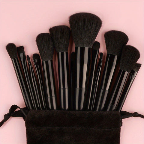 Fluffé Make-up Pinsel Set - Ein Perfektes Geschenk zum Muttertag