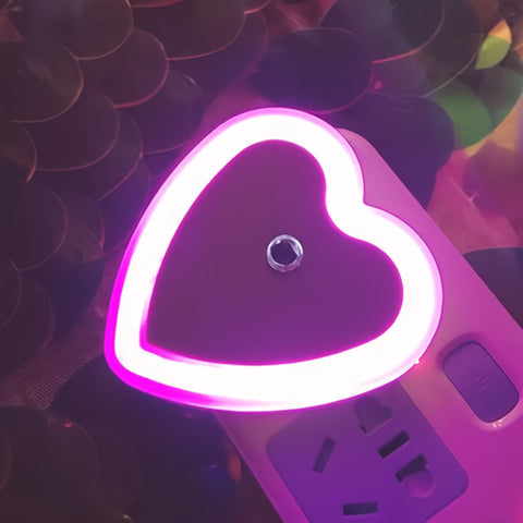 HeartGlow LED Nachtlampe - Intelligente Dämmerungs-zu-Dämmerungs Nachtbeleuchtung