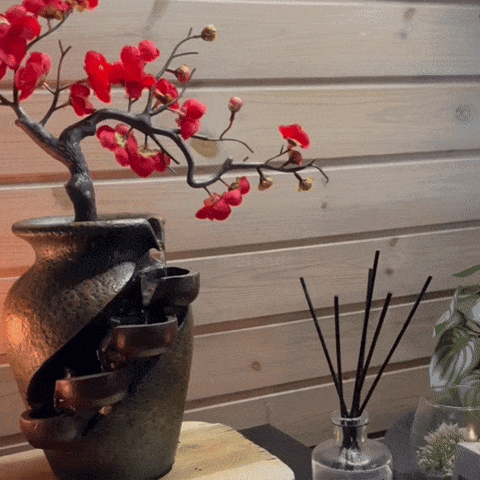 Zen Blossom Wasservase - Beruhigende Bonsai-Dekoration mit Wasserfall