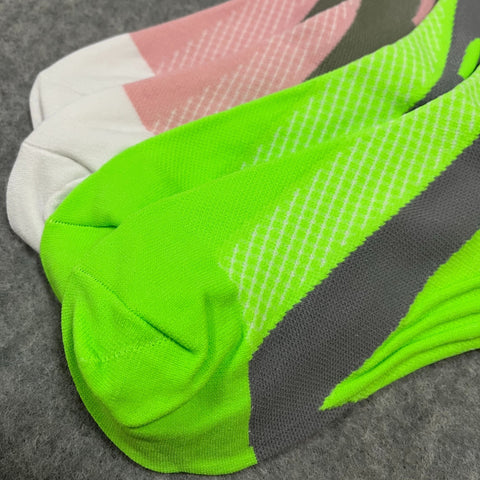 Sport Kompressionssocken für Damen – Atmungsaktiv und Unterstützend für Aktivitäten und Erholung