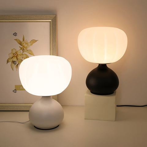Luftige Balance Lampe - Moderne Atmosphäre für Deinen Raum