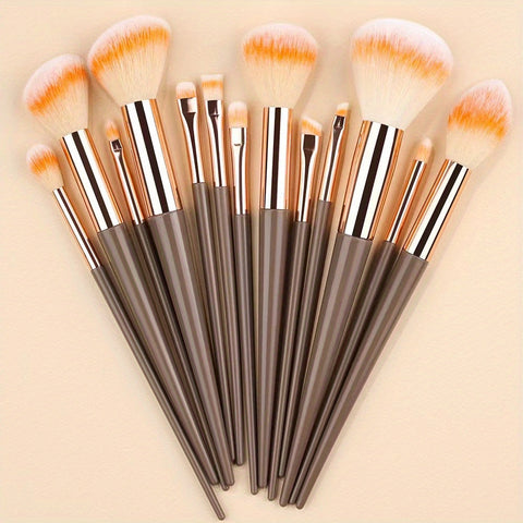 Fluffé Make-up Pinsel Set - Ein Perfektes Geschenk zum Muttertag