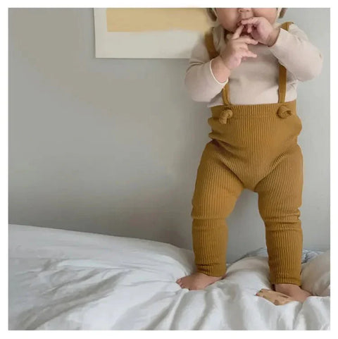 Gemütliche Baby-Ribbroek - Bequem und Stilvoll für die Kleinen