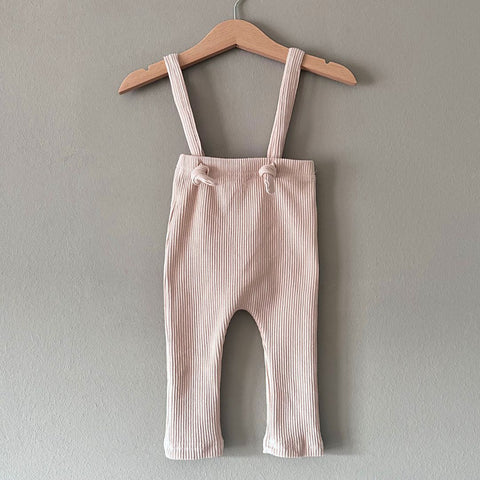 Gemütliche Baby-Ribbroek - Bequem und Stilvoll für die Kleinen