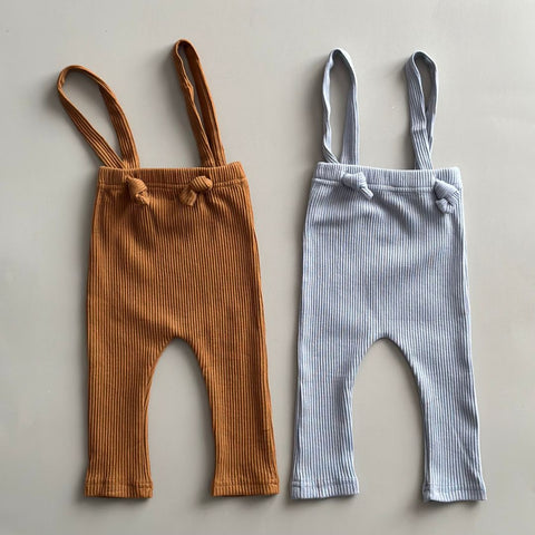Gemütliche Baby-Ribbroek - Bequem und Stilvoll für die Kleinen